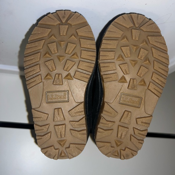 LL Bean Toddler Snow Boots - Picture 3 of 4